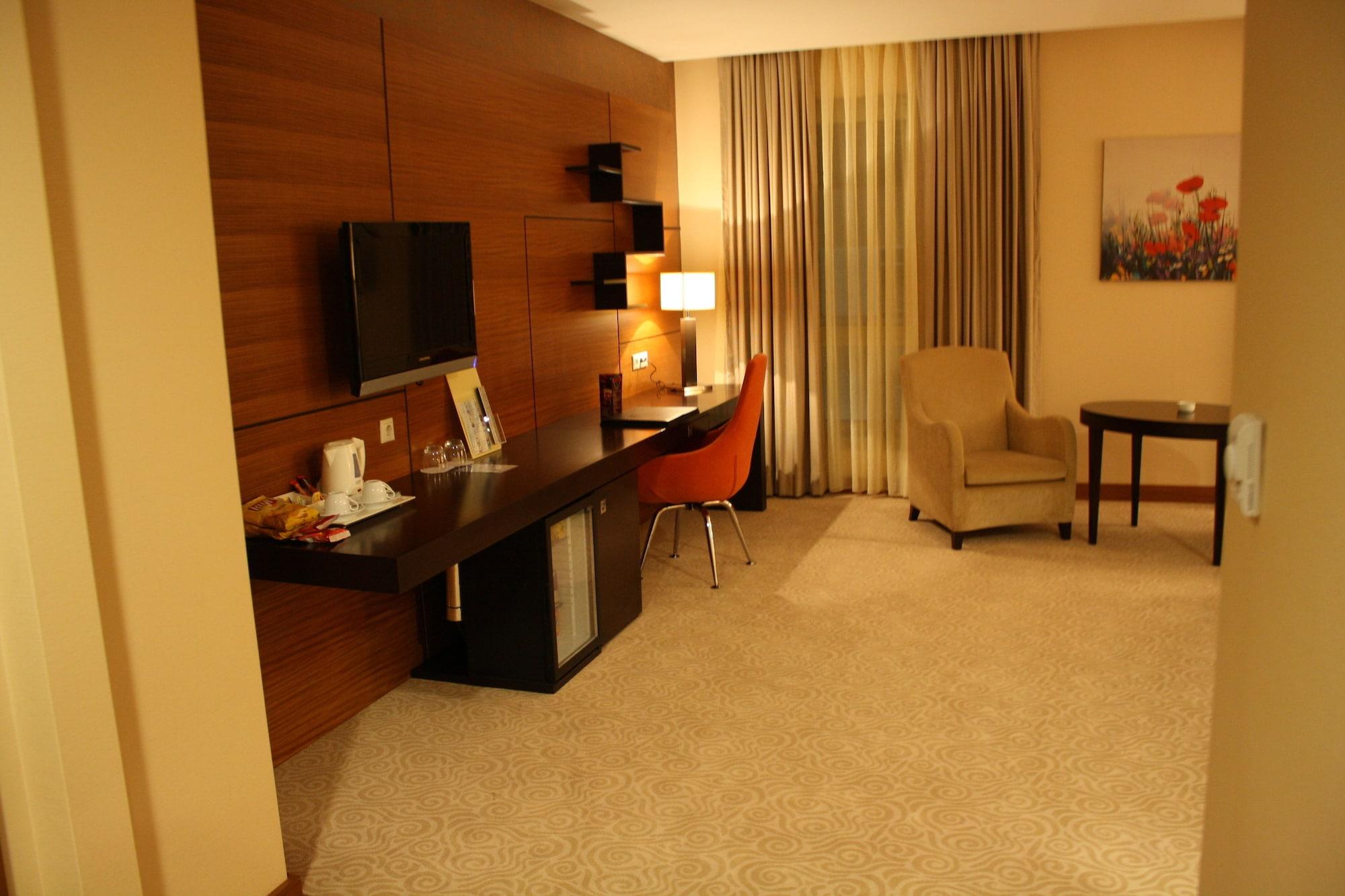 Point Hotel Baku Exterior foto