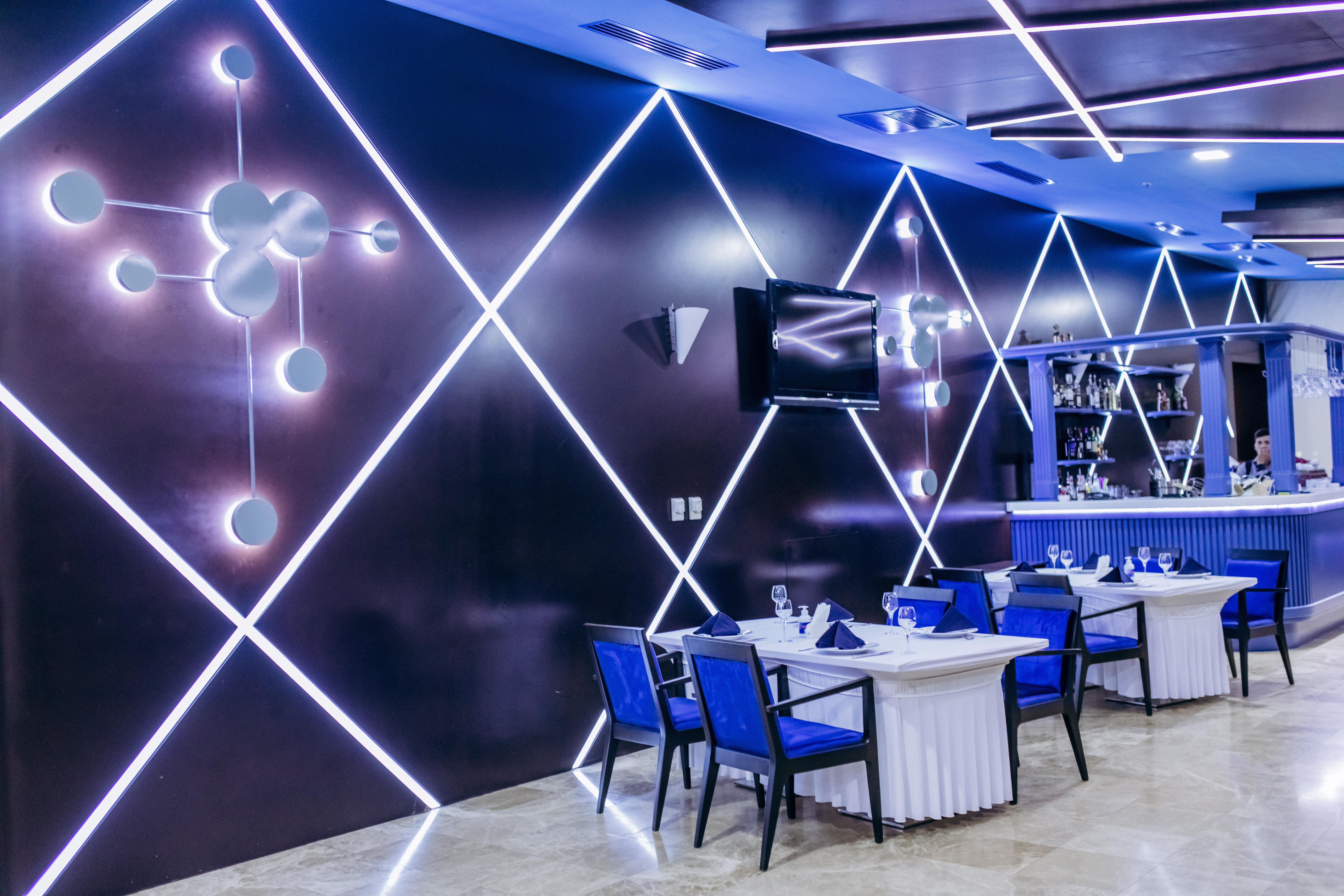 Point Hotel Baku Exterior foto