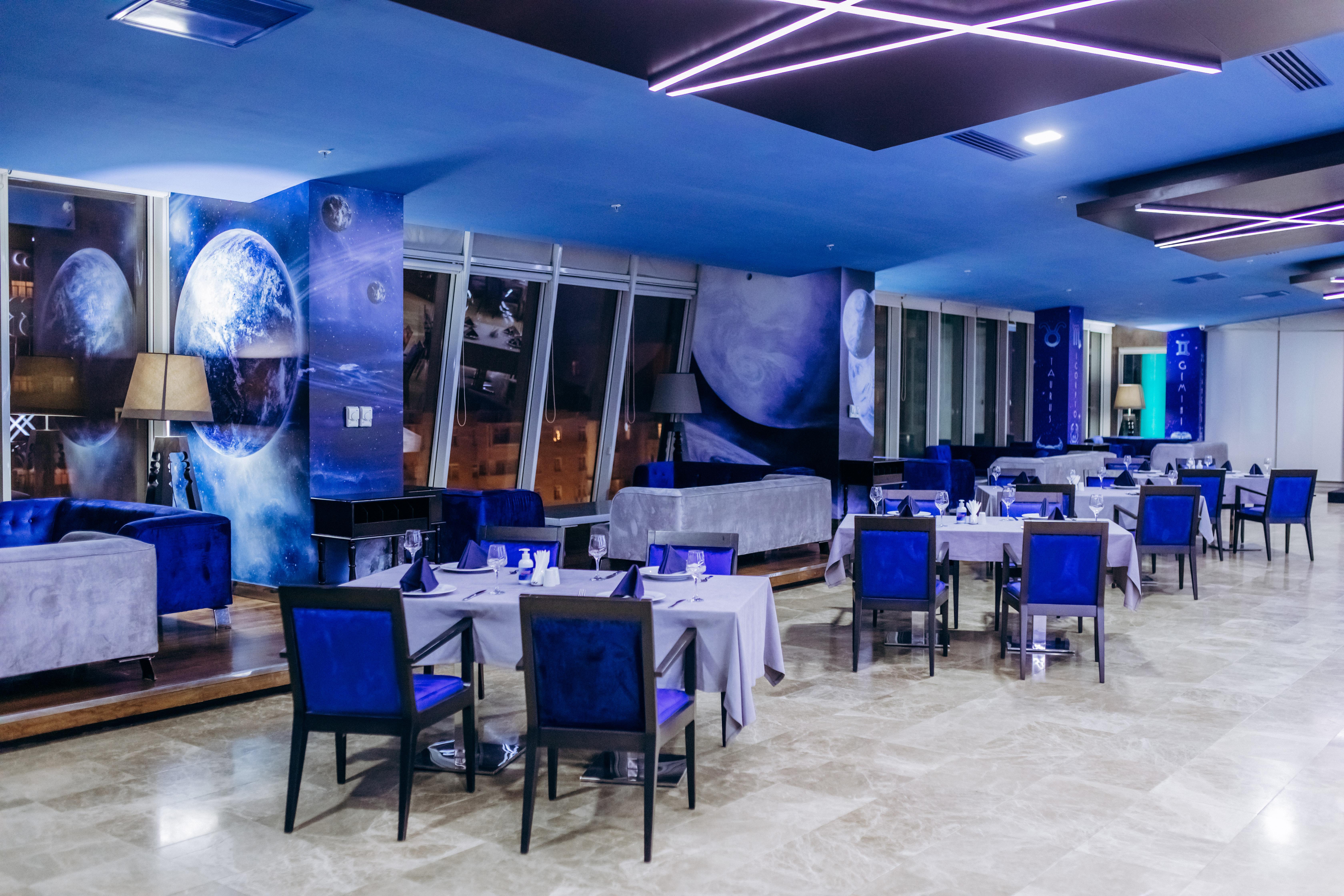 Point Hotel Baku Exterior foto