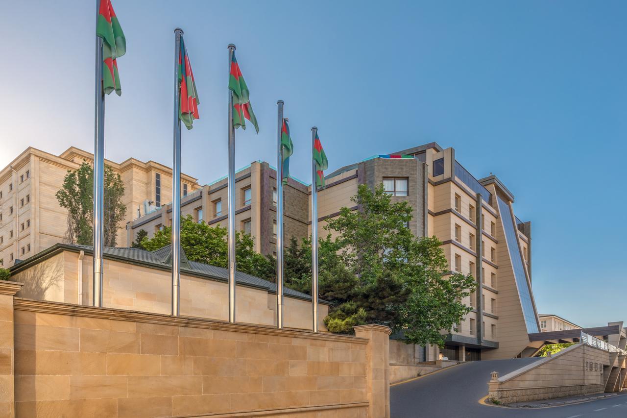 Point Hotel Baku Exterior foto
