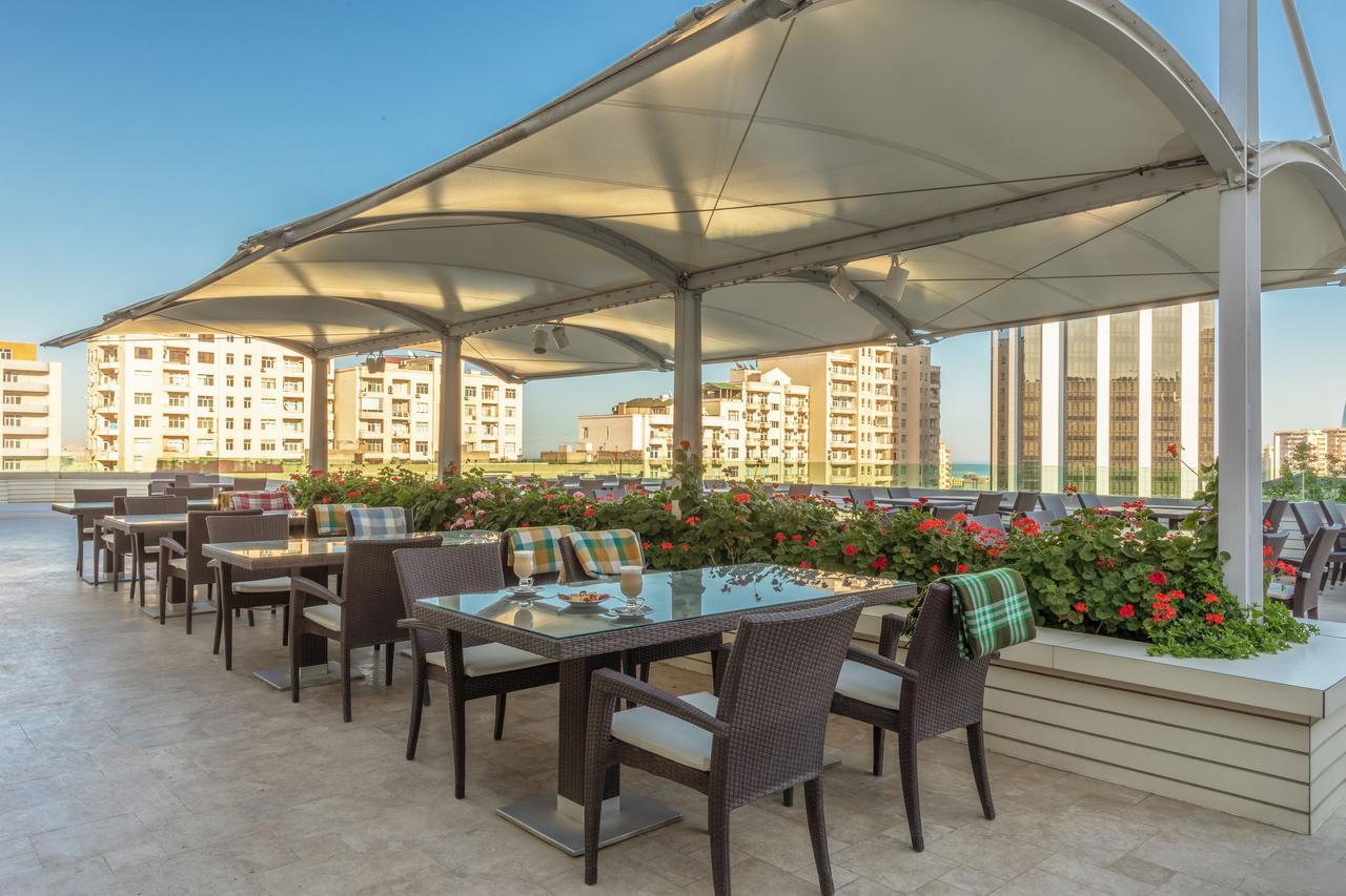 Point Hotel Baku Exterior foto
